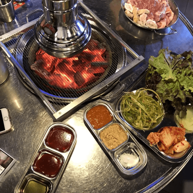 Guida al barbecue coreano, Samgyeopsal: come mangiarlo come i coreani