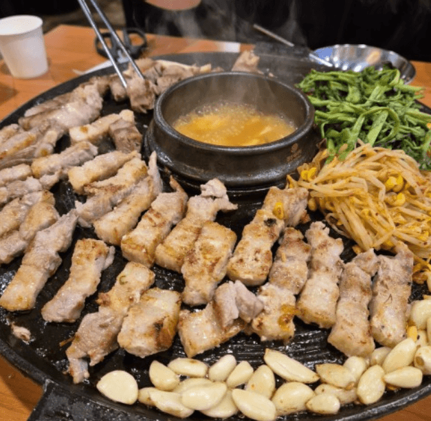 Samgyeopsal eletto miglior piatto coreano dagli stranieri