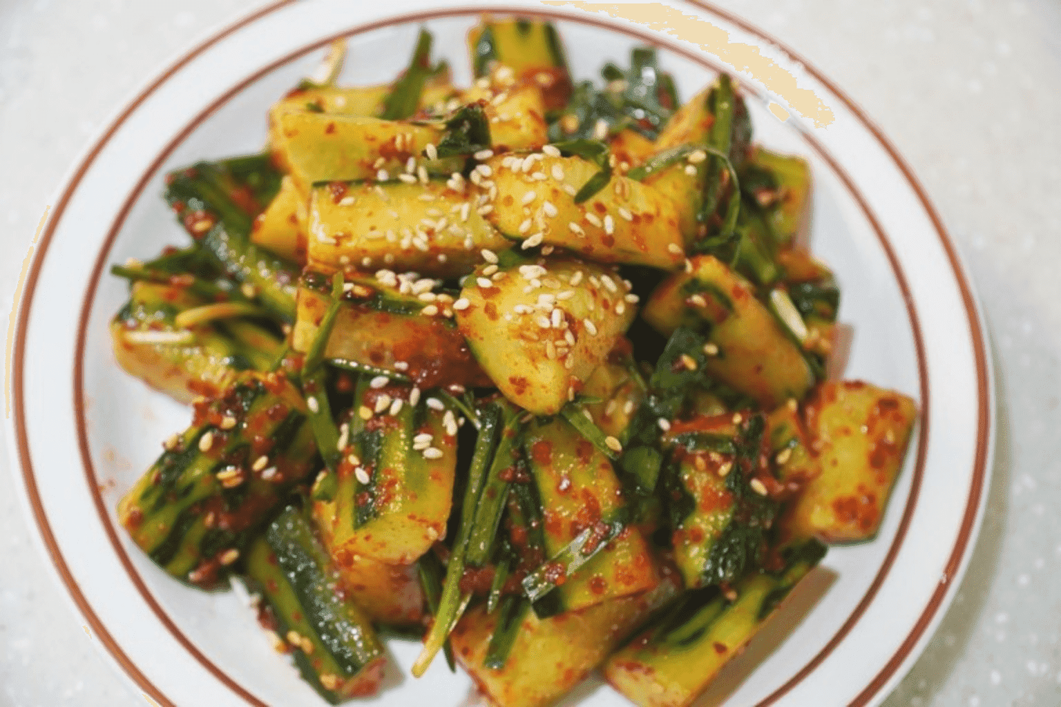 Oi Muchim: insalata di cetrioli coreana piccante